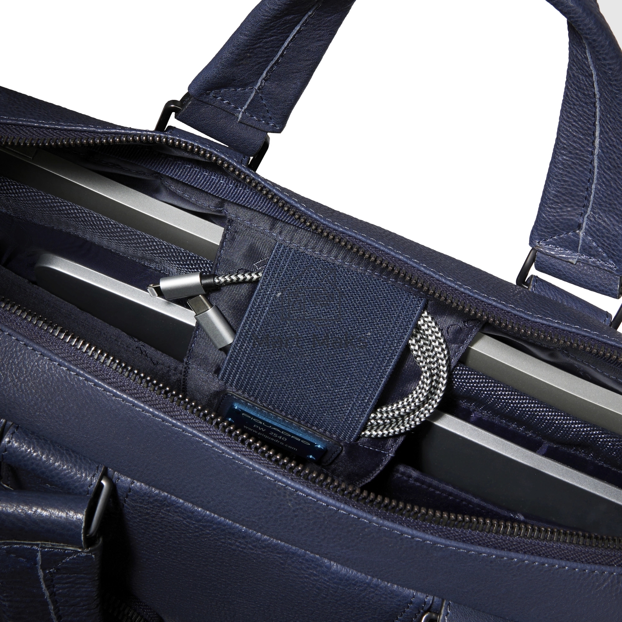 Деловая сумка Piquadro Cronus CA6025S134/BLU с отделением для ноутбука синий натур.кожа