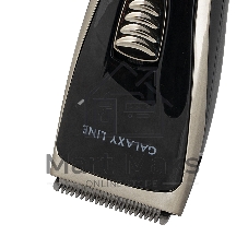 Набор для стрижки Galaxy Line GL 4165, черный, 3 Вт, время непрерывной работы до 1,5 ч, время зарядки около 2 часов, аккум. Li-Ion 3,7 В, емкость аккум. 600 мА*ч, лезвия из нержав. стали, ширина лезвия 40 мм, 2 насадки-расчески (3 и 6 мм, 9 и 12 мм), USB зарядка