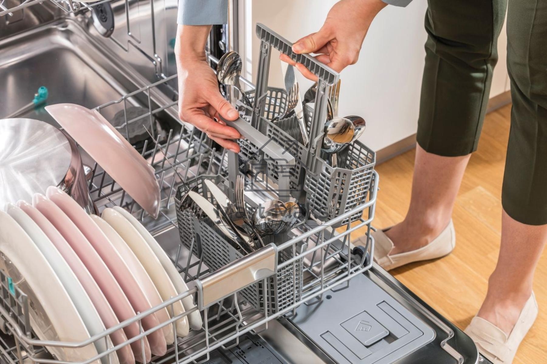 Встраиваемая посудомоечная машина Gorenje GV642E90, черный, 59.8 см, 13 компл., 47 дБ, класс A++