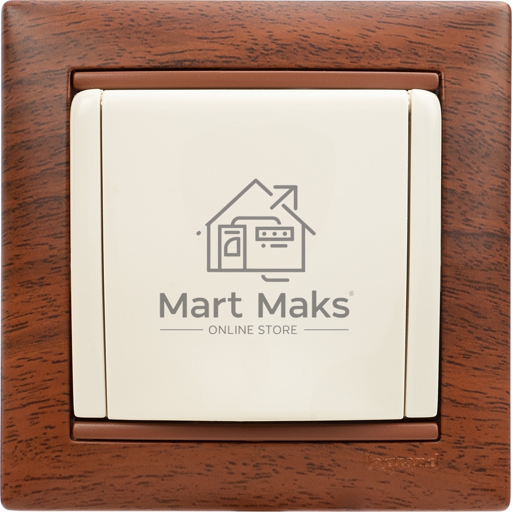 Механизм розетки 1-м СП Valena с защ. крышкой защ. шторки с заземл. сл. кость Legrand 774322