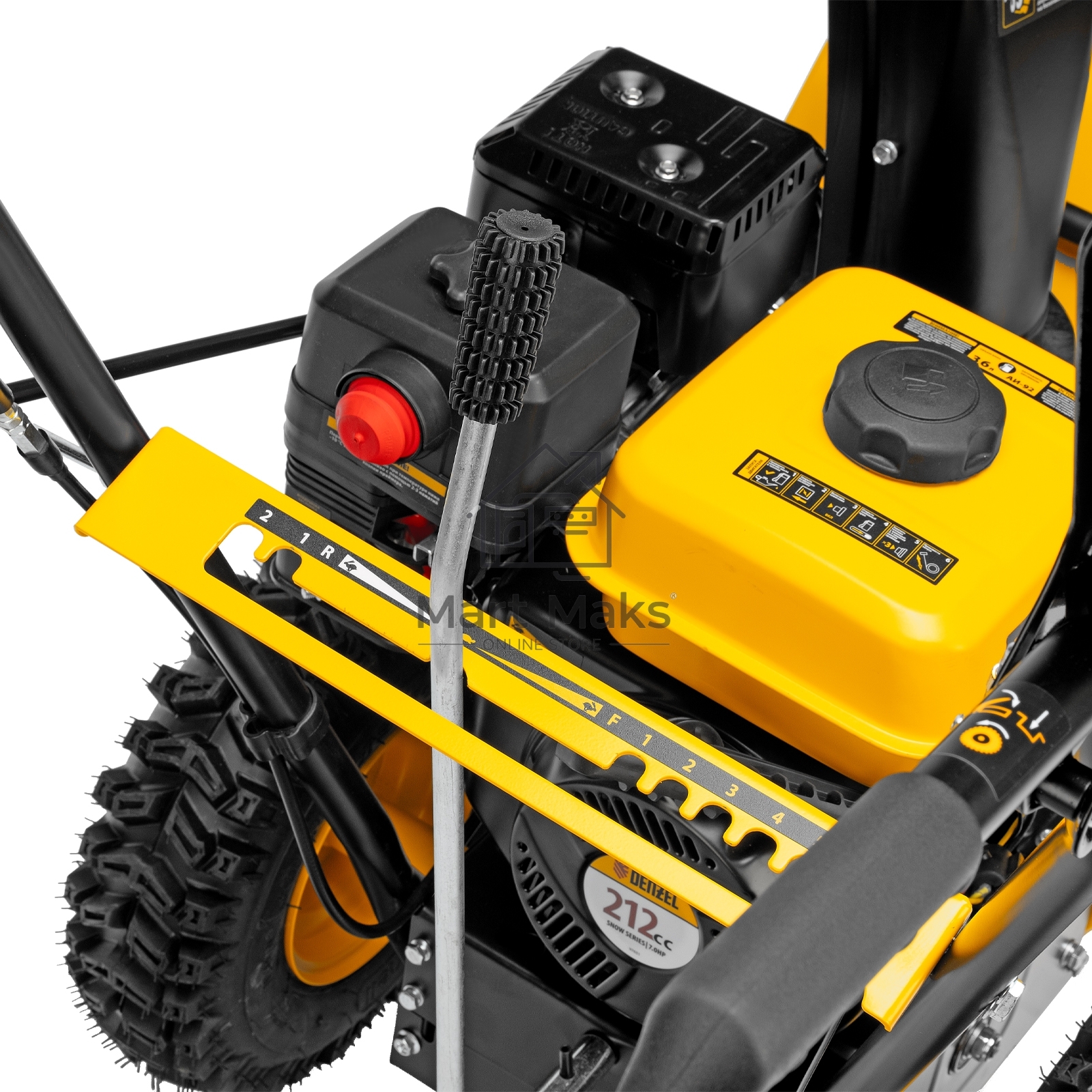 Бензиновая снегоуборочная машина SB 560, 212cc, ручной старт Denzel