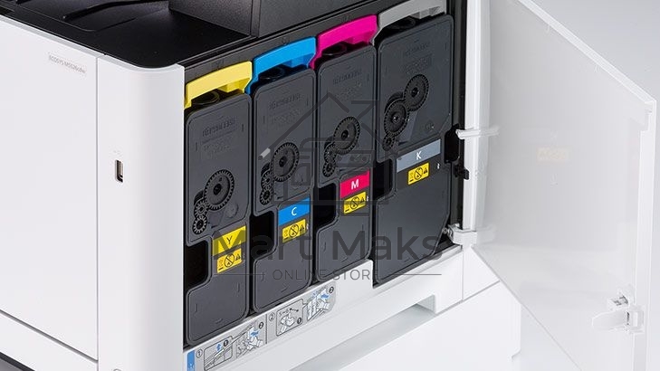 МФУ лазерный Kyocera M5526cdw (1102R73NL0\1102R73NL1), A4, цветной, печ. до 26 стр/мин., скан. до 30 стр/мин. (ч/б) 23 стр/мин. (цвет), 1200 x 1200 dpi (печать) 600x600dpi (скан.), USB, RJ-45, Wi-Fi, Air Print, Mopria