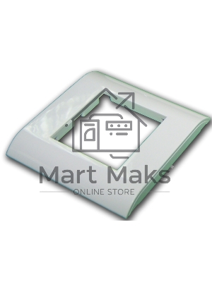 Пластиковая накладка на цоколь, 45х45, белая