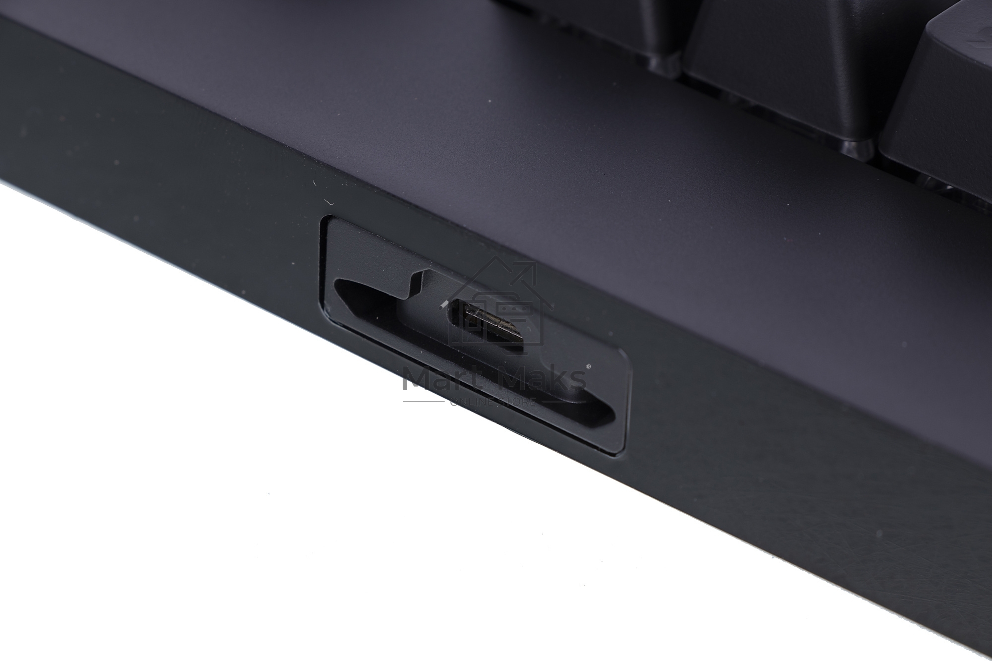 Клавиатура Logitech G Pro (920-009393) проводная, USB, черный