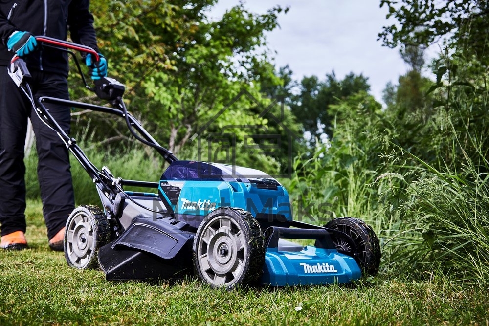 Газонокосилка роторная Makita DLM532Z 1600Вт