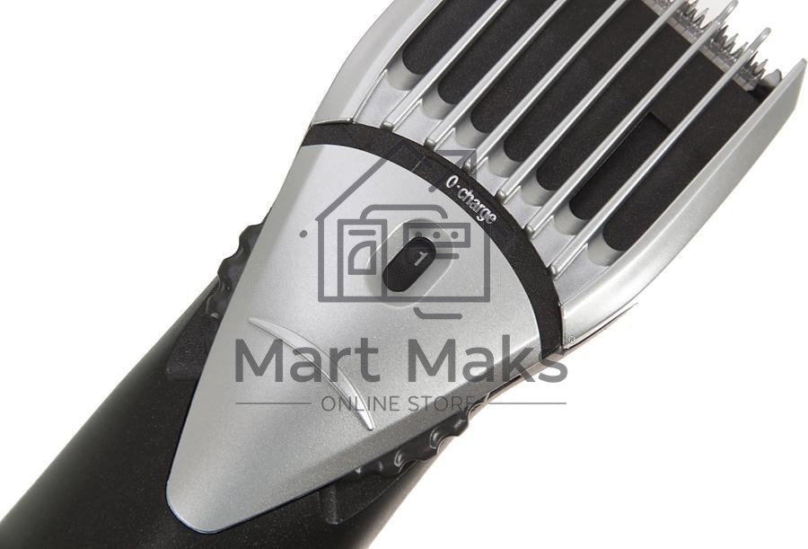 Машинка для стрижки Panasonic ER206K520 / Триммер, 1 насадка, 50 минут