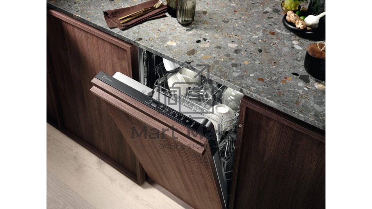 Встраиваемая посудомоечная машина Electrolux EEA71210L, черный, 44.6 см, 9 компл., 49 дБ, класс F