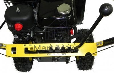 Снегоуборщик бензин. Huter SGC 4100LX