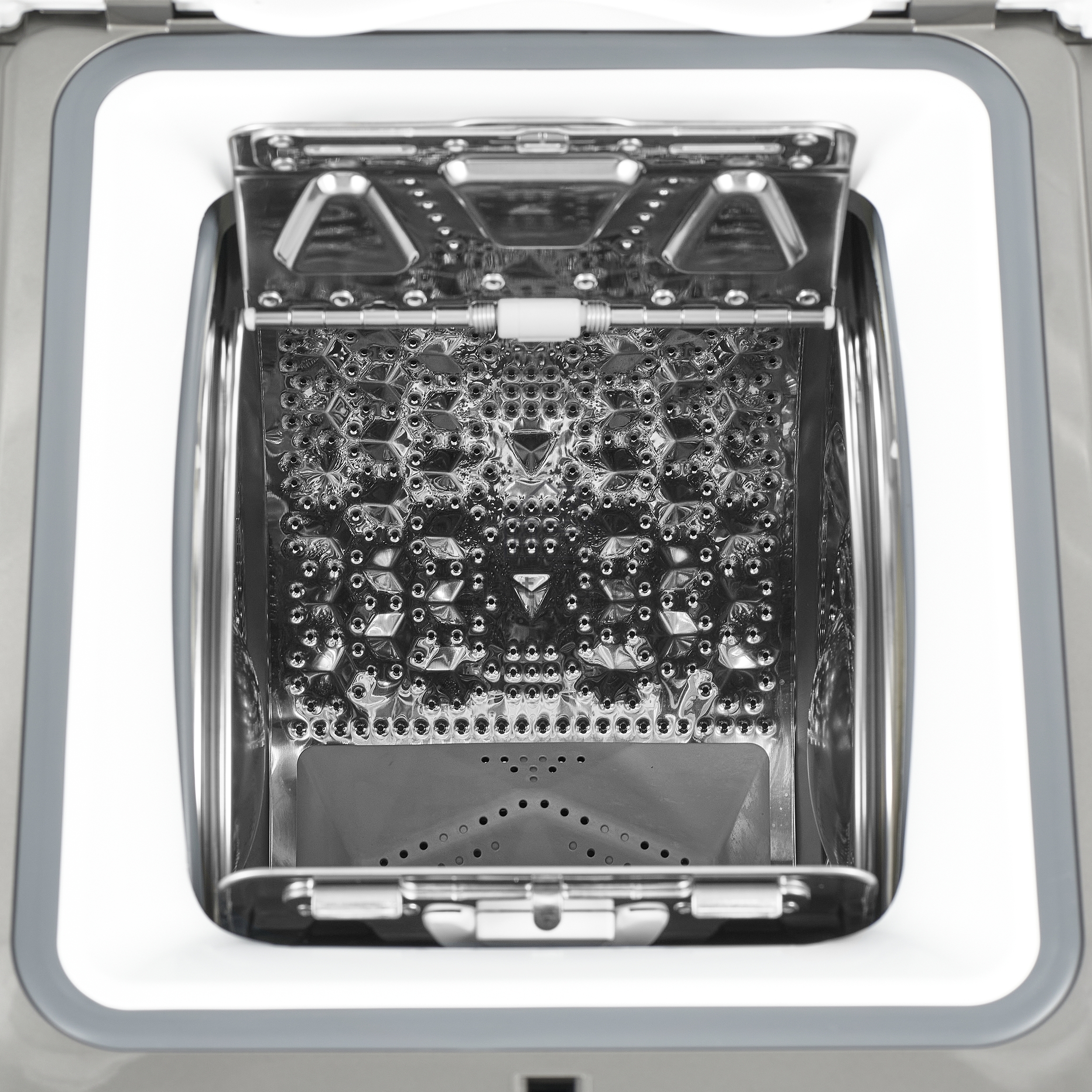 Стиральная машина Maunfeld SILVER MFWM127ISSL серебристый, загрузка вертикальная 7 кг, 1200 об/мин., класс: А+++