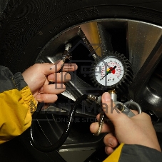 Пистолет для накачки шин Deko DKTG01 100л/мин серый/серебристый