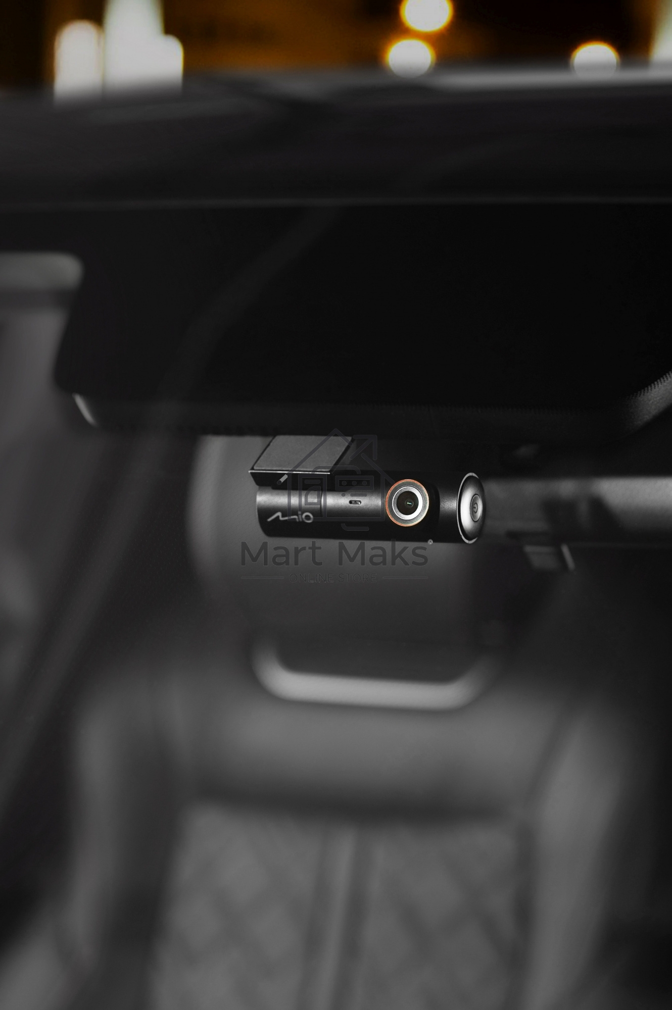 Видеорегистратор Mio MiVue J30 черный 3.6Mpix 1440x2560 1440p 150гр. MSTAR SSC337