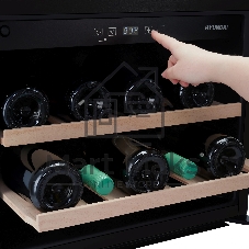 Винный шкаф встраиваемый Hyundai HBWC 0461 SCT 1-нокамерн. черный
