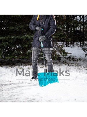 Лопата для уборки снега пластиковая LUXE,460х335х1300 мм, металлопластиковый черенок Palisad