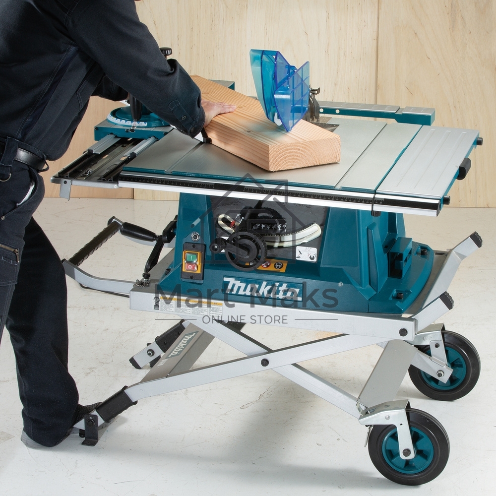 Пила настольная Makita MLT100N