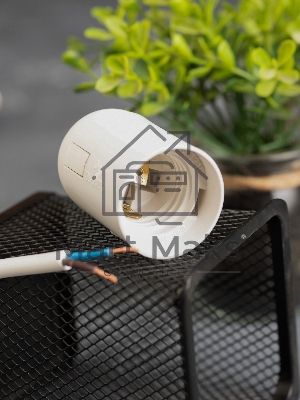 Патрон Е27 пластиковый подвесной термостойкий пластик бел. PROxima