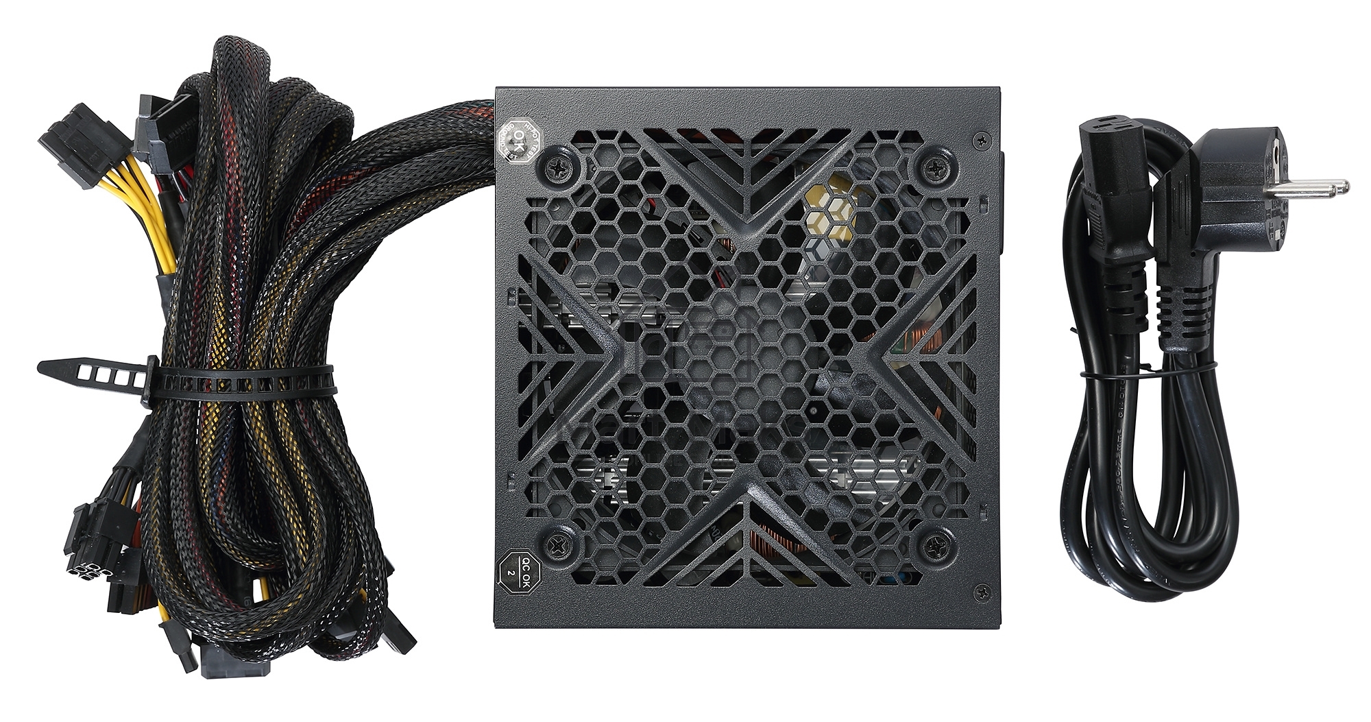 Блок питания Aerocool / Formula ATX 750W MONZA VL-750APB-85 80+ bronze (24+4+4pin) APFC 120mm fan 7xSATA RTL