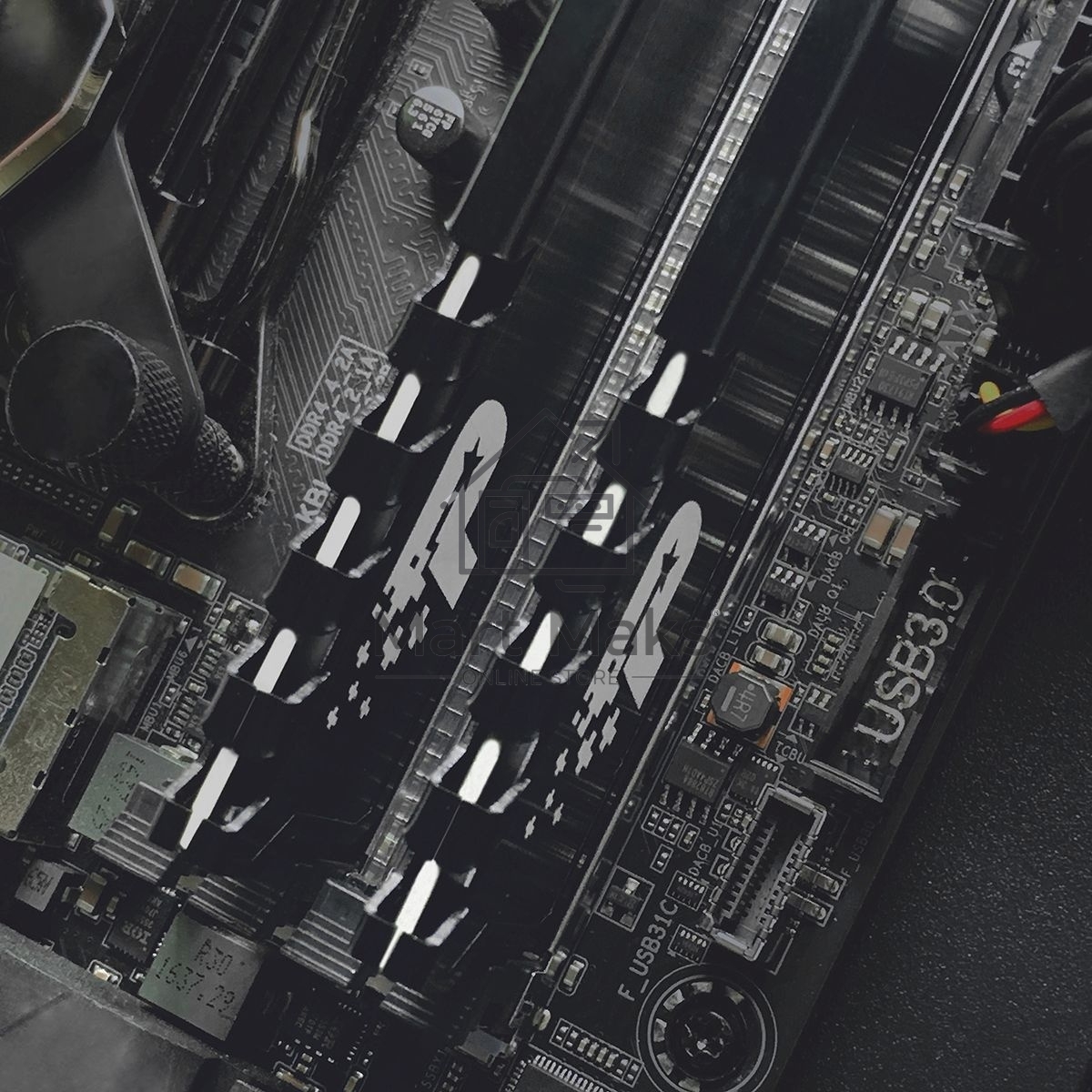 Оперативная память Patriot Signature Premium, DDR4, 16GB (1x16 GB), 3200 MHz, CL22, DIMM, радиатор, черный