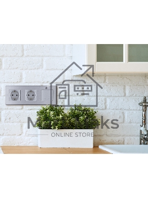 Розетка 2К+З со шторками немецкий стандарт 16А 250В алюминий