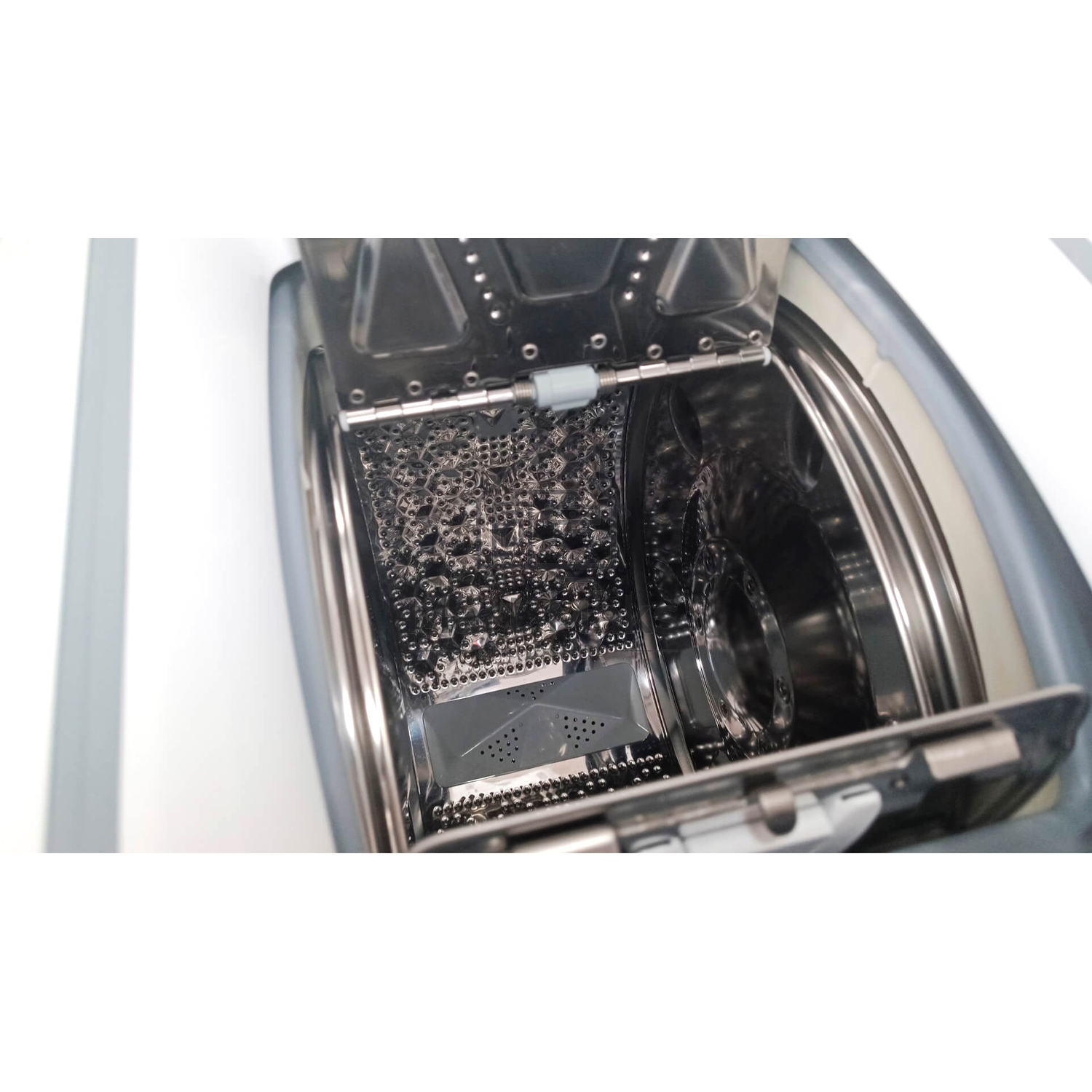 Стиральная машина Midea MFE11W65/W-C белая, загрузка вертикальная 6.5кг, 1600 об/мин., класс: A+++