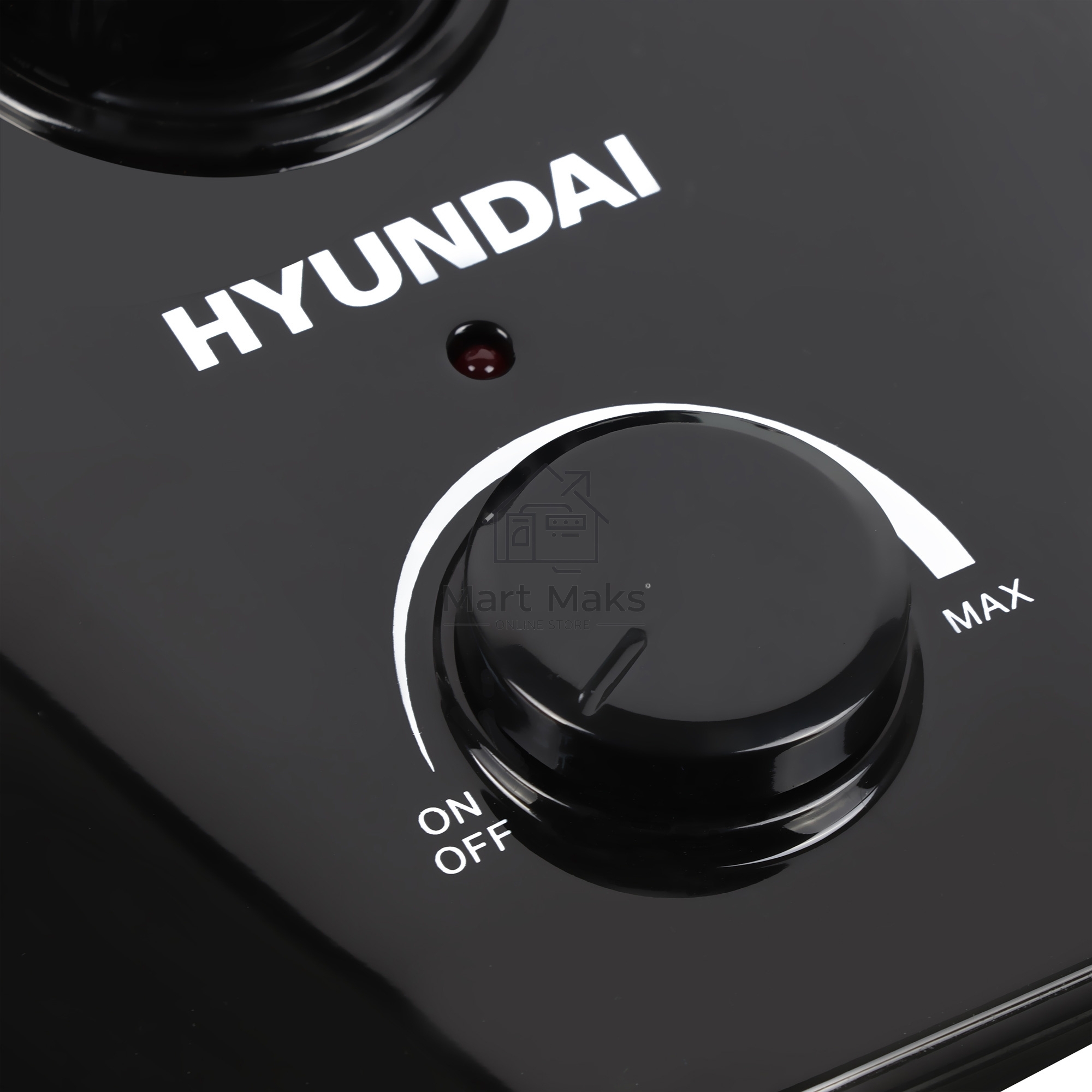 Антенна телевизионная Hyundai H-TAI400 30дБ активная черный