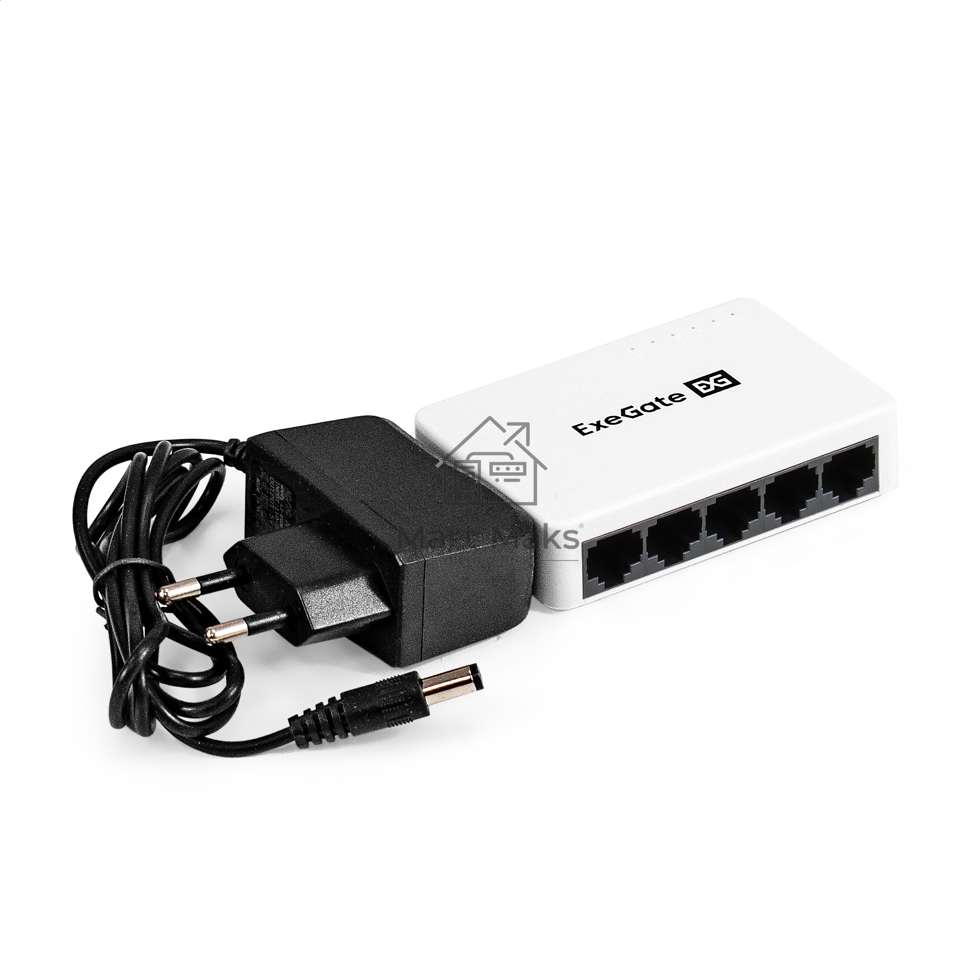 Коммутатор неуправляемый ExeGate EDES-1005C (5-портовый UTP 10/100Mbps, с функцией энергосбережения (Green Ethernet Technology), настольный)